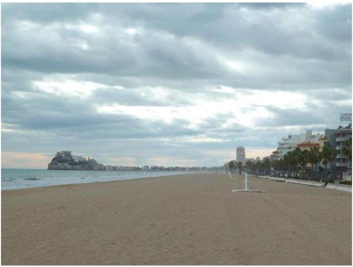 The Beach Across The Street Peñiscola Zewnętrze zdjęcie